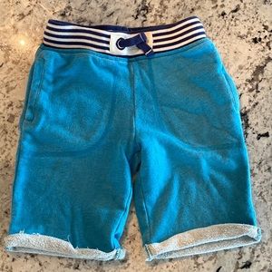 Mini Boden garment dyed sweat shorts 7Y
